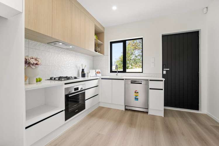 Lots 2-5/48 Kelwyn Road Kelston_4