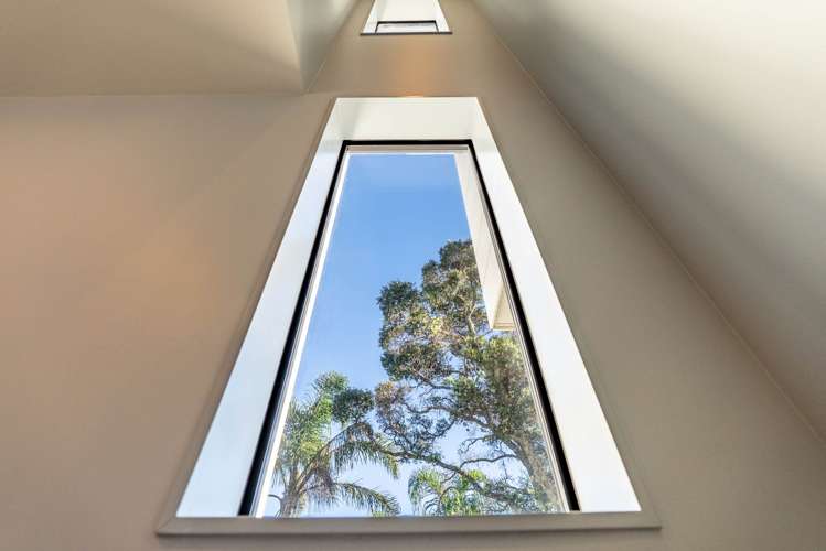 33 Williamson Avenue Belmont_27