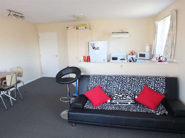 2/46 Hei Hei Road Hei Hei_4