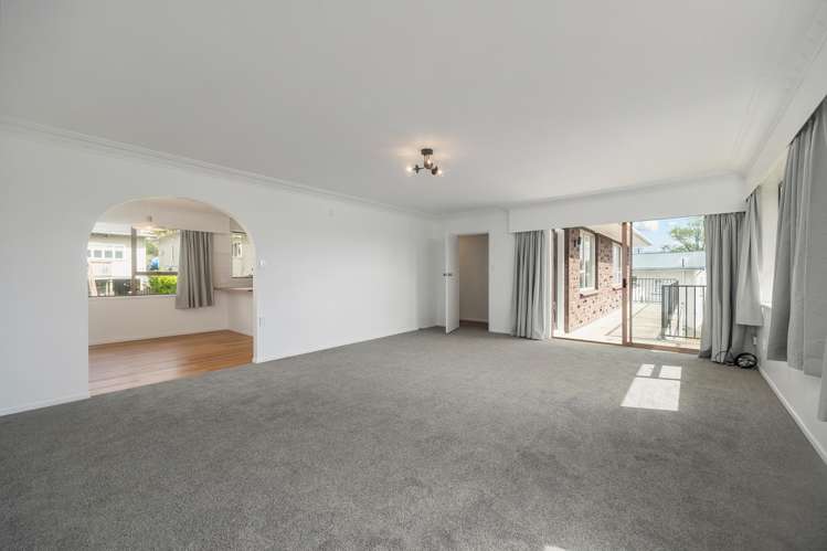 2/25 Seaview Terrace Mt Albert_11