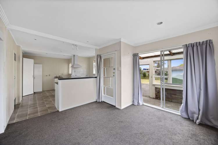 37 Disraeli Street Hawera_8