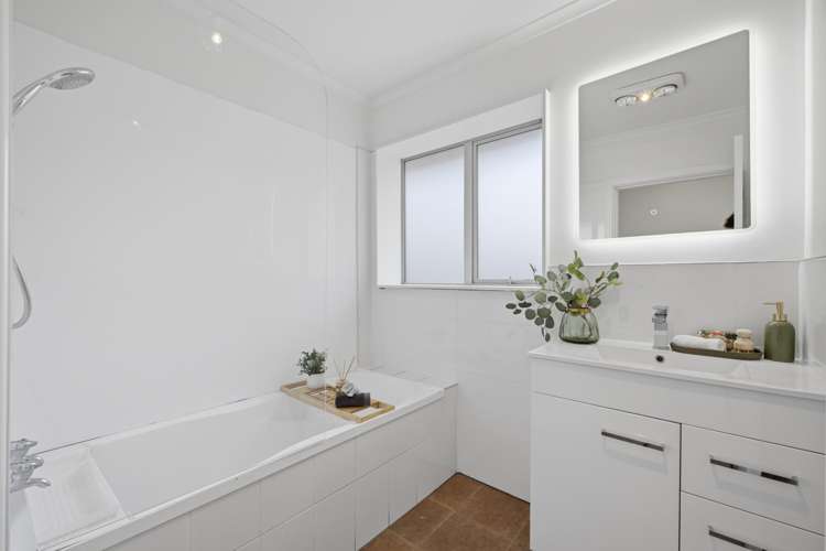 24 Ashbourne Street Burnside_11