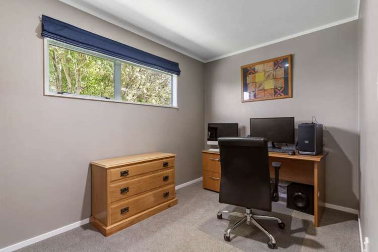 72 Westhead Road Pollok_23