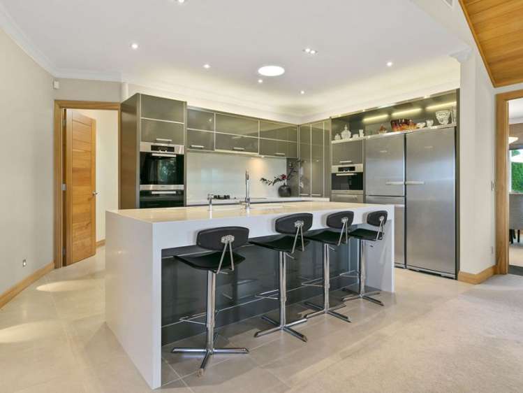 73 Cowley Drive Leamington_2