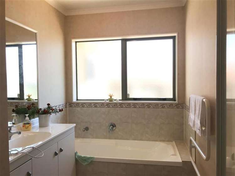 5 Harobed Place Manurewa_10