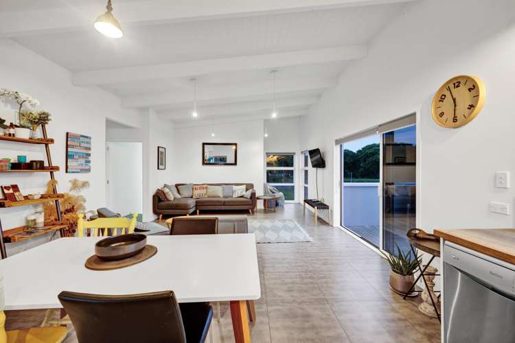 5 Dorset Street Opunake_9