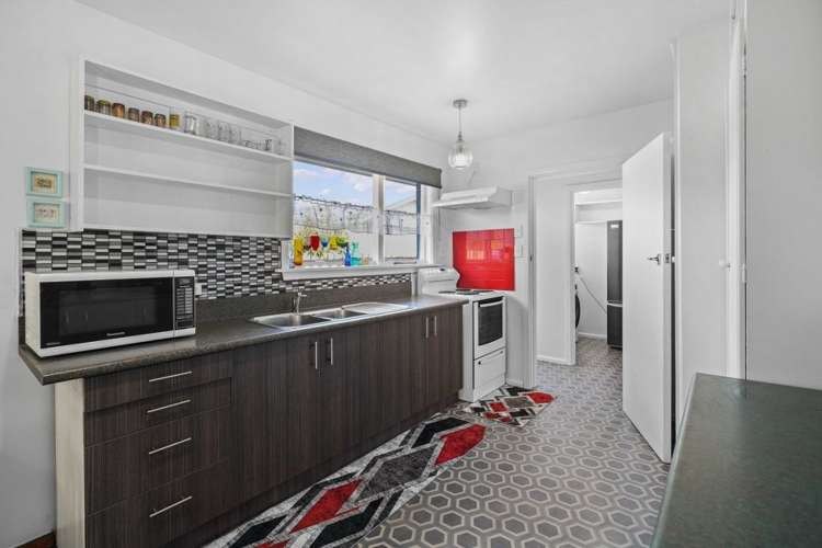 41 Kathleen Crescent Hornby_7