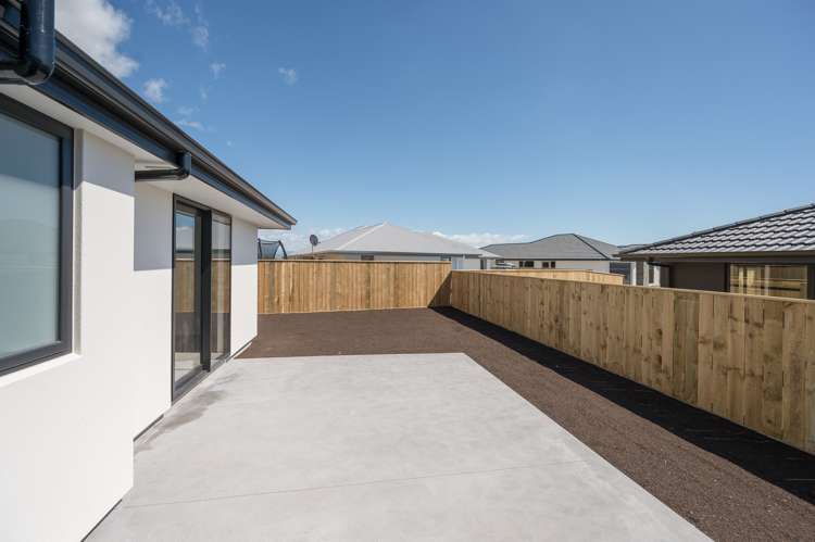 22 Woodley Road Richmond_13