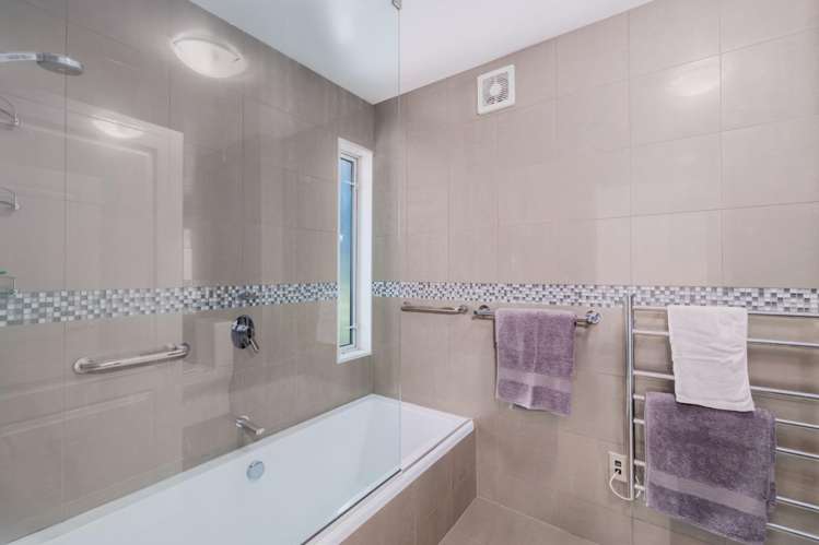 F/92 Governors Bay Road Cass Bay_12