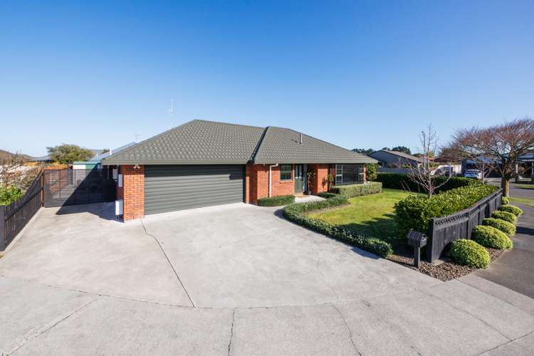 2 Alpine Grove Kelvin Grove_23