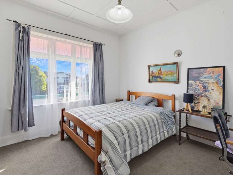 262 High Street Dannevirke_6