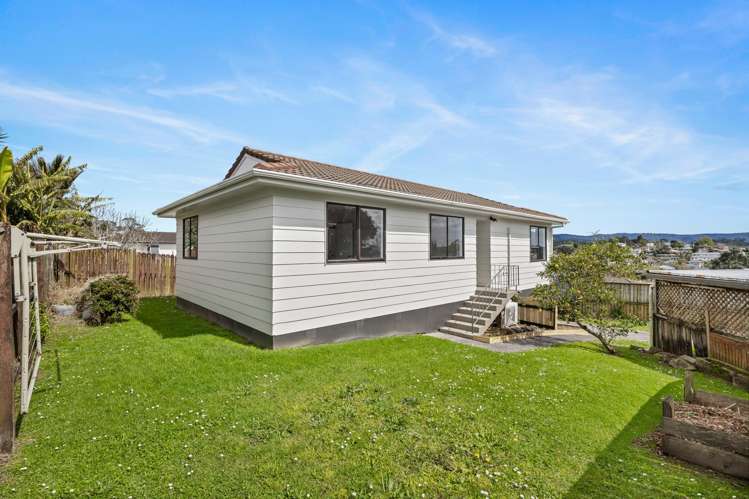64A Sunvue Road Glen Eden_15