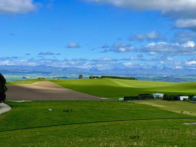 Rural Weston with Views