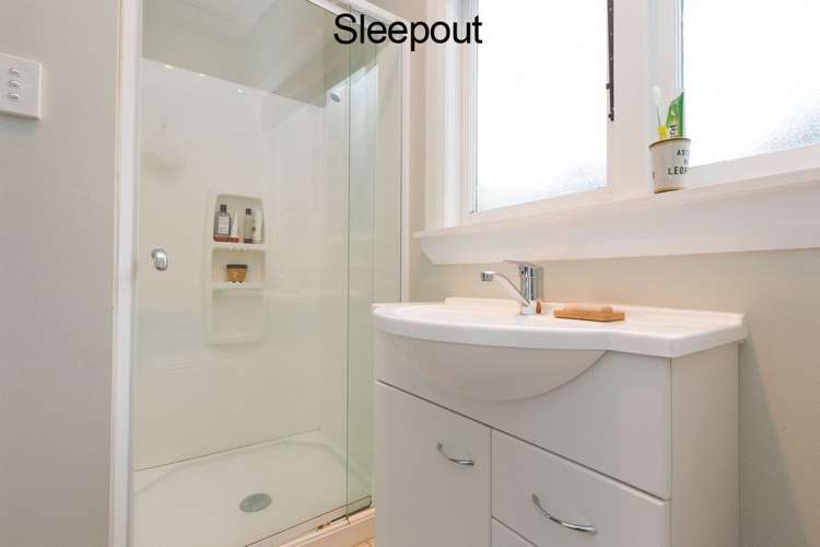 30 The Bush Track Aokautere_33