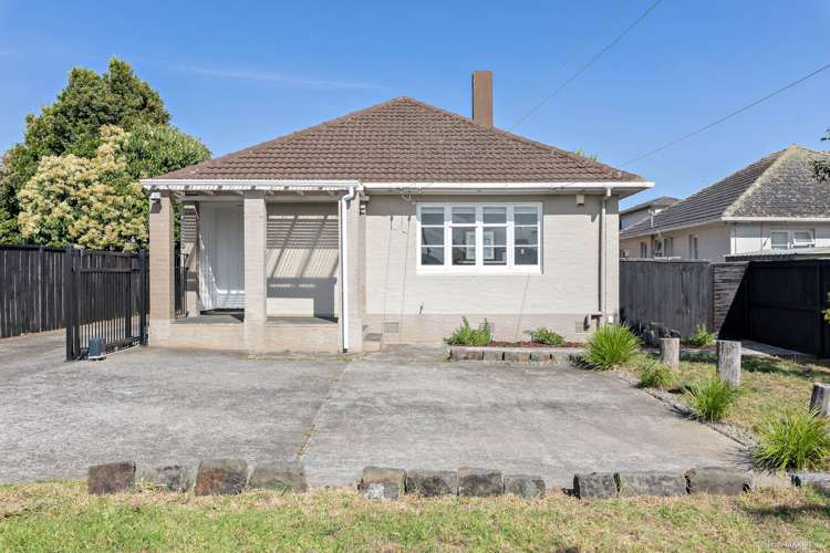 1083 Dominion Road Mount Roskill_2