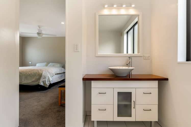 215B Pembroke Road Wilton_17