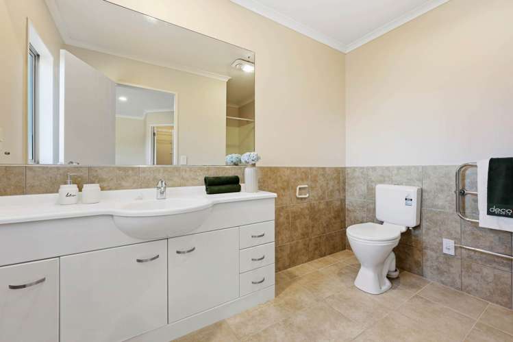 14 Hampervale Place East Tamaki_30