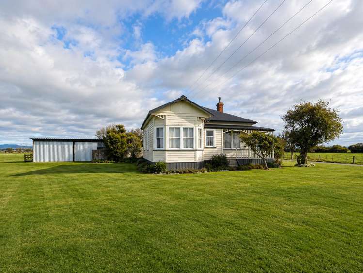 190 Simpson Road_0