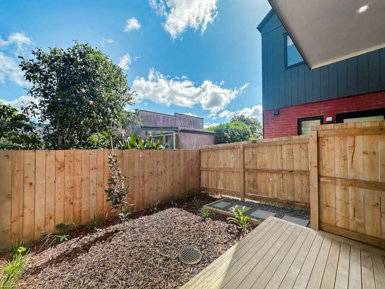 6/35 Crawford Avenue Mangere Bridge_7