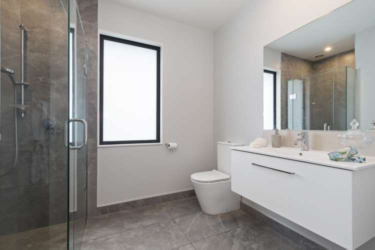 98 Bushlake Way Kingseat_23