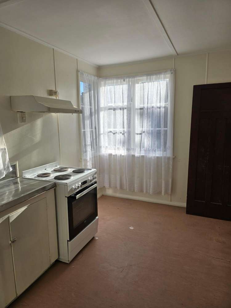 102 Golf Road Taumarunui_3