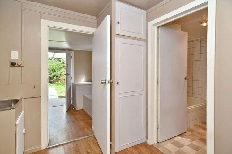 1401 Main North Road Waikuku_16