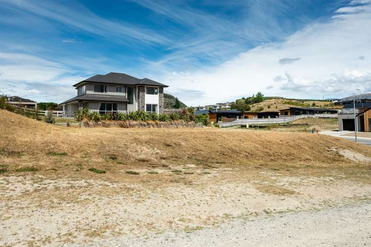 214 Aubrey Road Wanaka_8