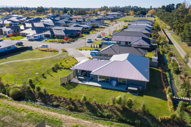 46 Braebrook Drive Netherby_18