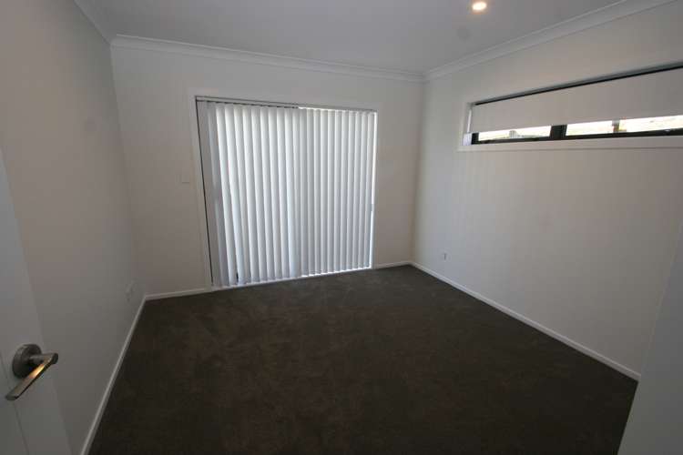 63 Fairclough Road Beach Haven_9