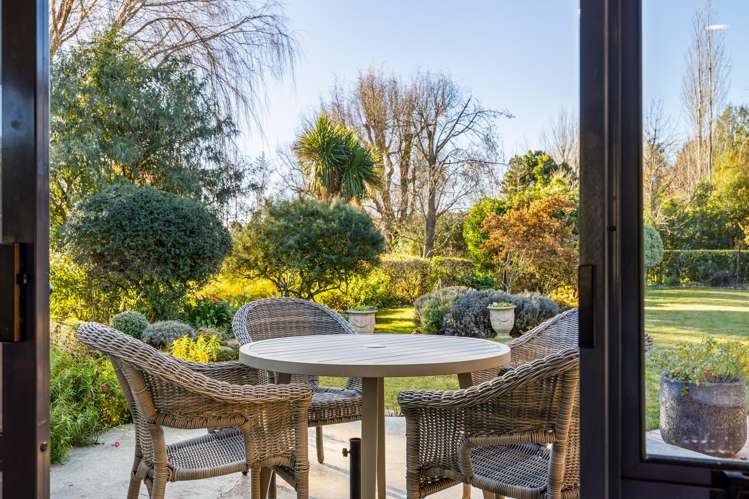 11 Cedar Place Amberley_12