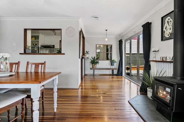 2/44 Hinekura Avenue Taupo_3