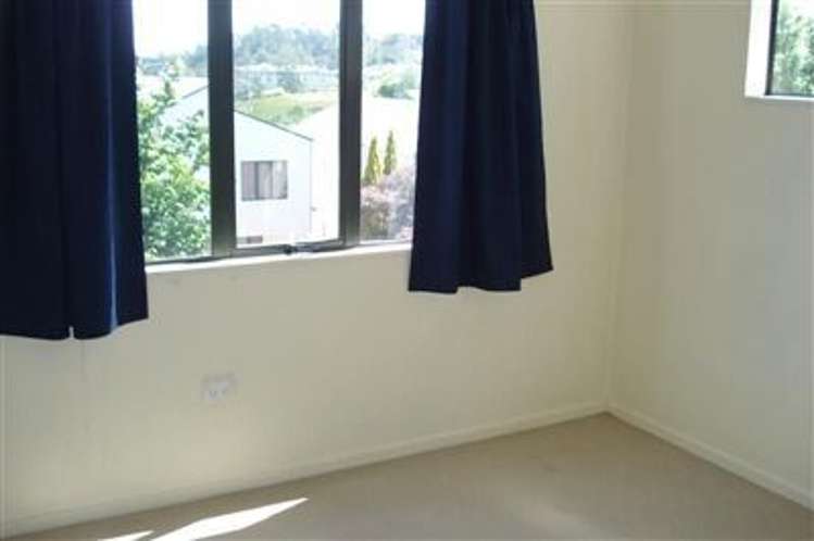 5/6 John Jennings Drive Oteha_1