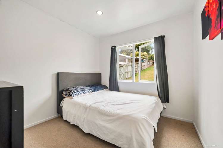 13 Vandeleur Avenue Birkdale_6
