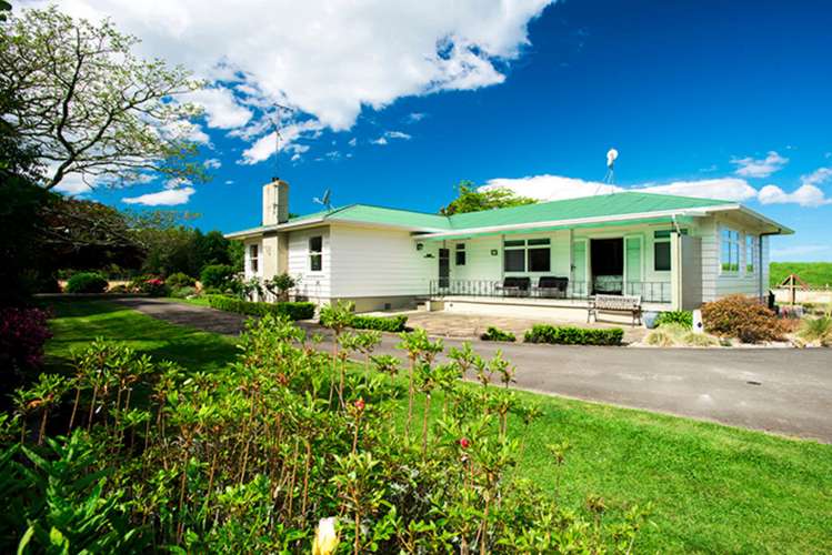 42 Wharekopae Road Patutahi_5