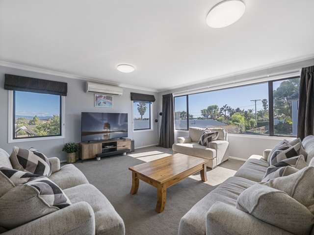 56 Matua Road Matua_2