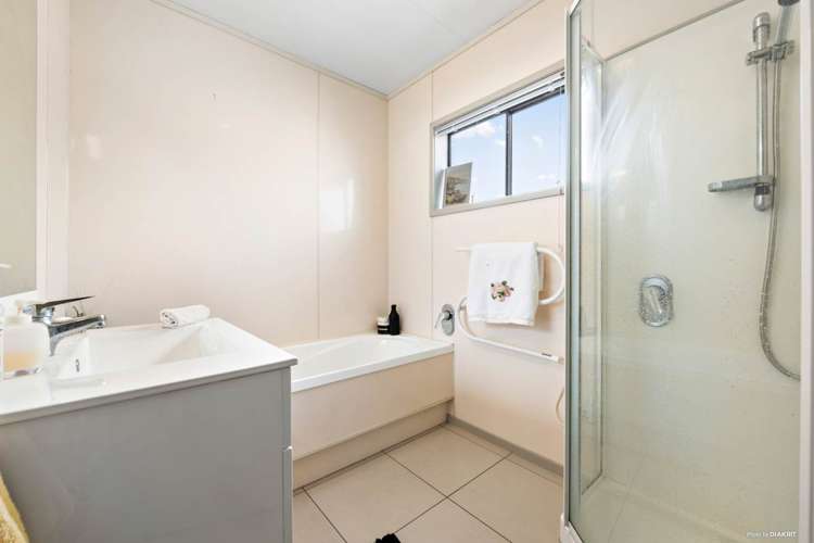 2/11 Abercrombie Street Howick_12
