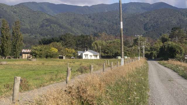 3068 Western Lake Road Featherston_3