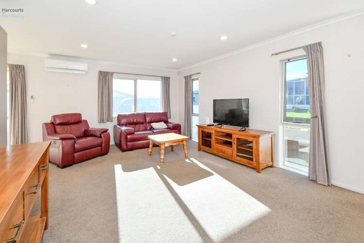 21a/8 Village Place_2