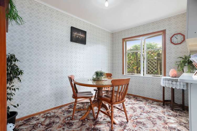 4 Porter Avenue Te Atatu South_9