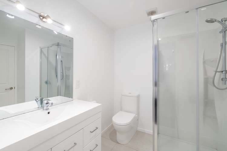 4 Suntory Lane Burwood_13