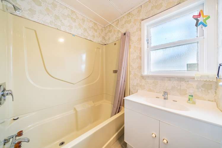 55 Donnelley Drive Wainuiomata_13