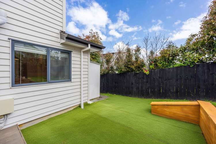 11 Parkview Drive Gulf Harbour_32