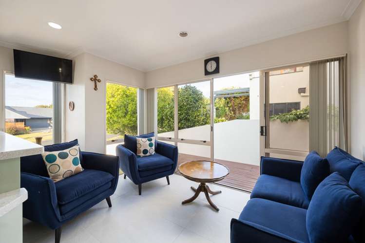 21 Western Heights Drive_5