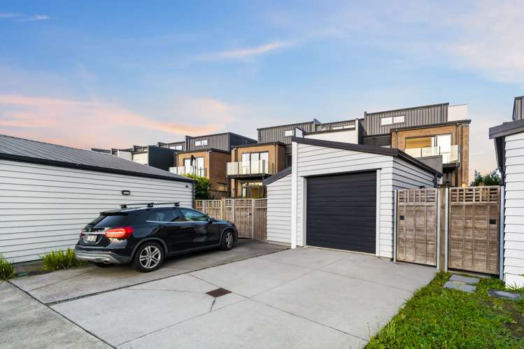 182 Hobsonville Point Road Hobsonville_21