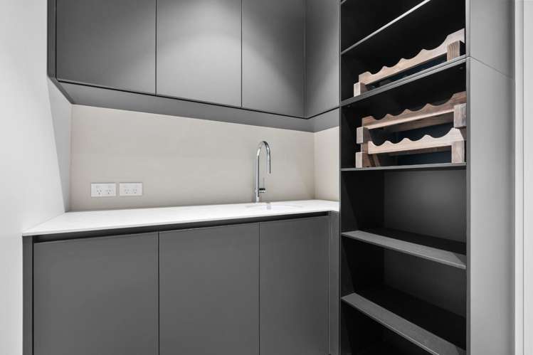 3B Rota Place 1761_13