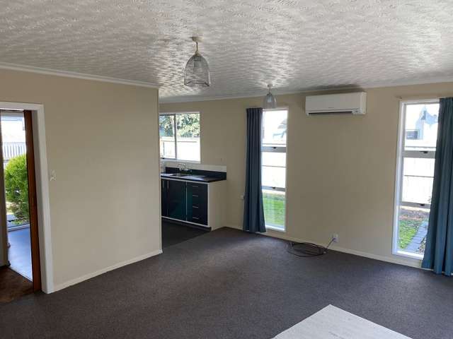 2 Bedroom unit close to the city