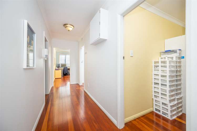 131 Cobham Drive Hamilton East_14