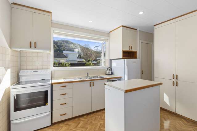 51 Holdsworth Avenue Trentham_4
