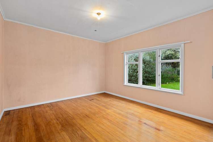 17 Hampton Hill Road Tawa_7