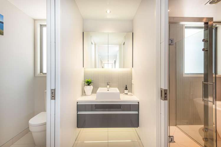 6 Challenger Lane Redcliffs_20